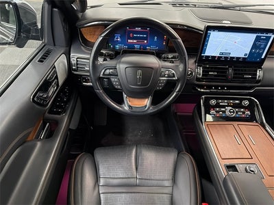 2023 Lincoln Navigator Black Label