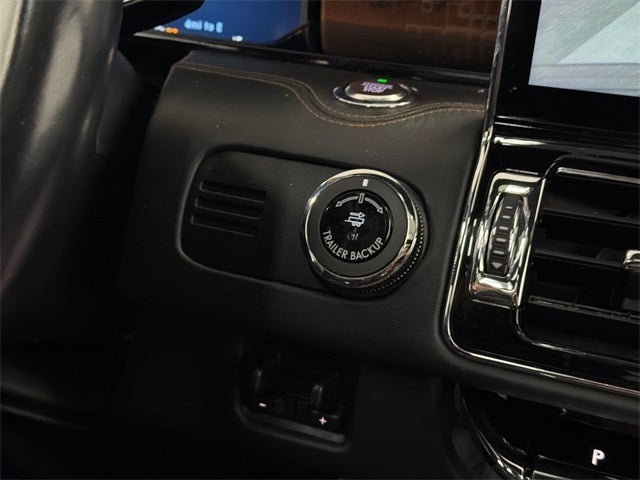 2023 Lincoln Navigator Black Label