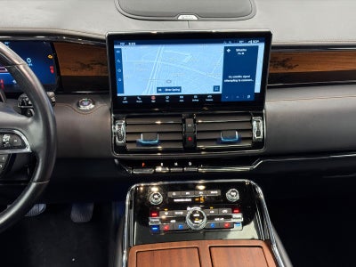 2023 Lincoln Navigator Black Label