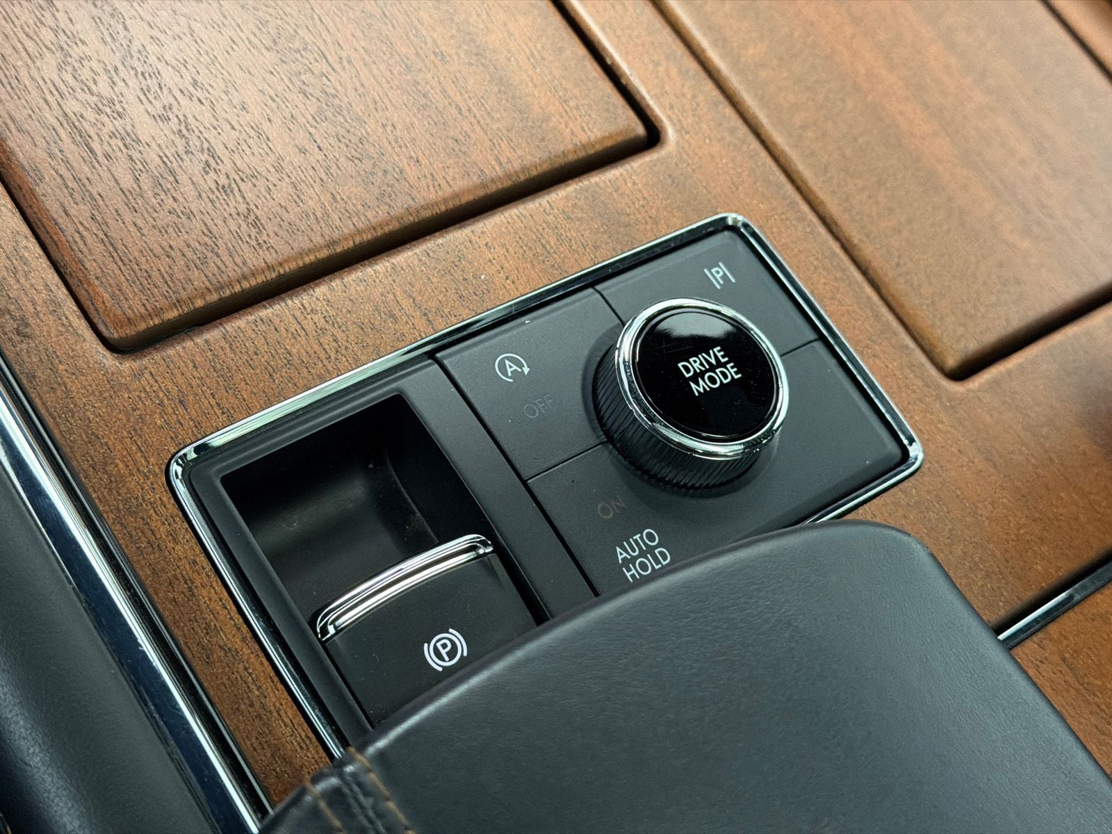 2023 Lincoln Navigator Black Label