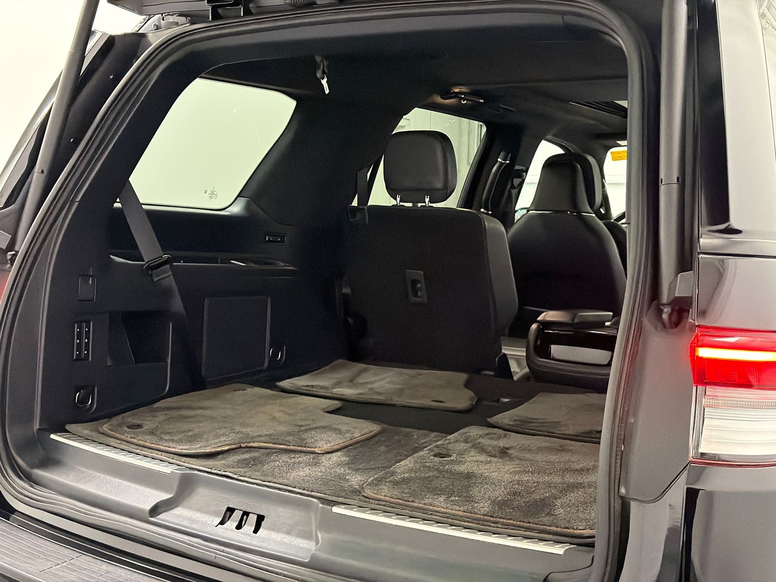 2023 Lincoln Navigator Black Label