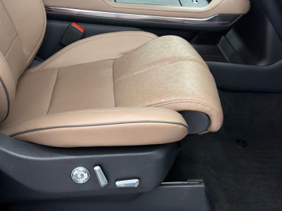 2025 Lincoln Navigator Black Label
