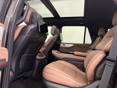 2025 Lincoln Navigator Black Label
