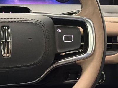 2025 Lincoln Navigator Black Label