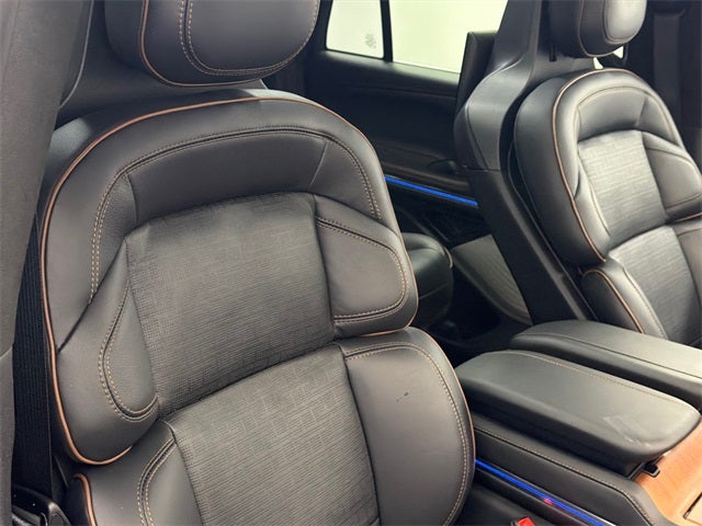 2025 Lincoln Navigator Black Label