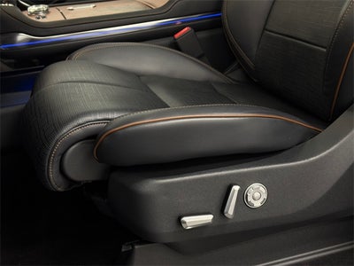 2025 Lincoln Navigator Black Label