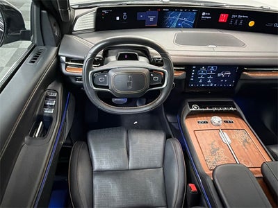 2025 Lincoln Navigator Black Label