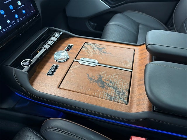 2025 Lincoln Navigator Black Label