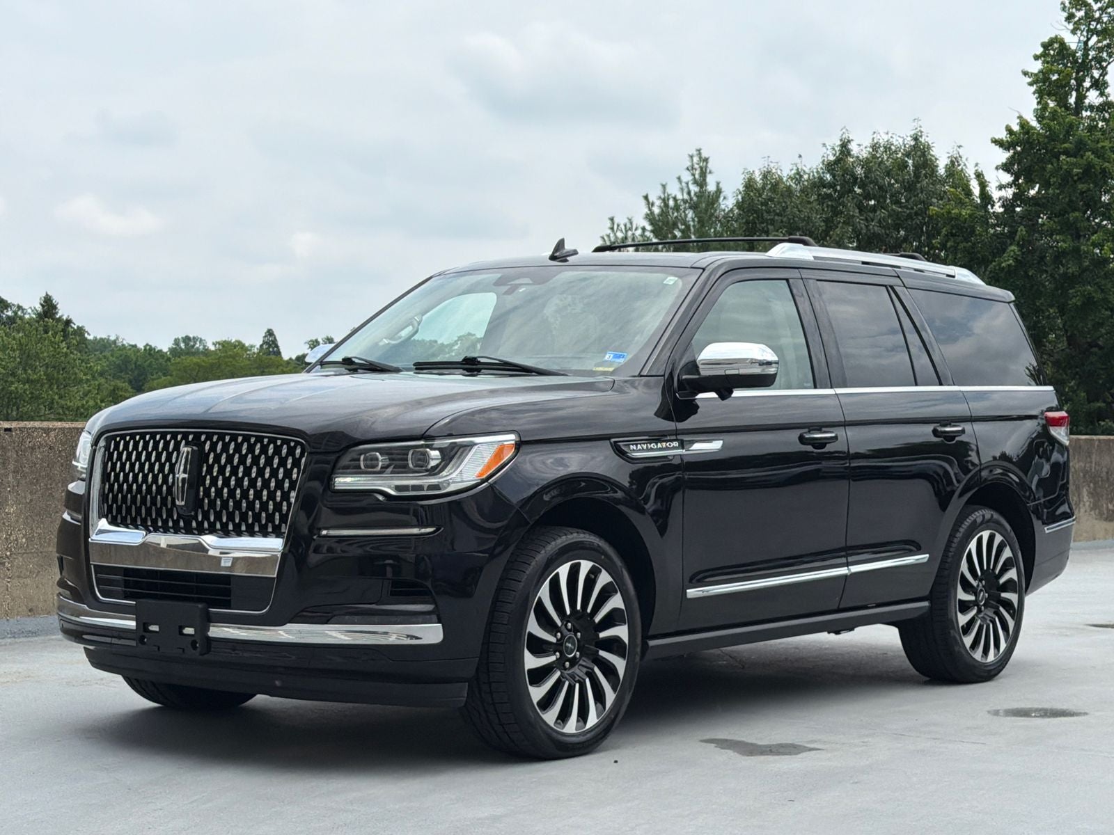 2022 Lincoln Navigator Black Label