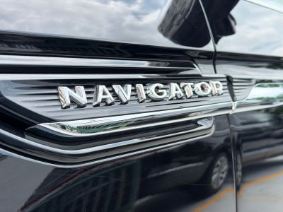 2022 Lincoln Navigator Black Label
