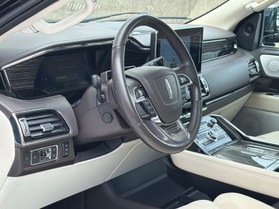 2022 Lincoln Navigator Black Label