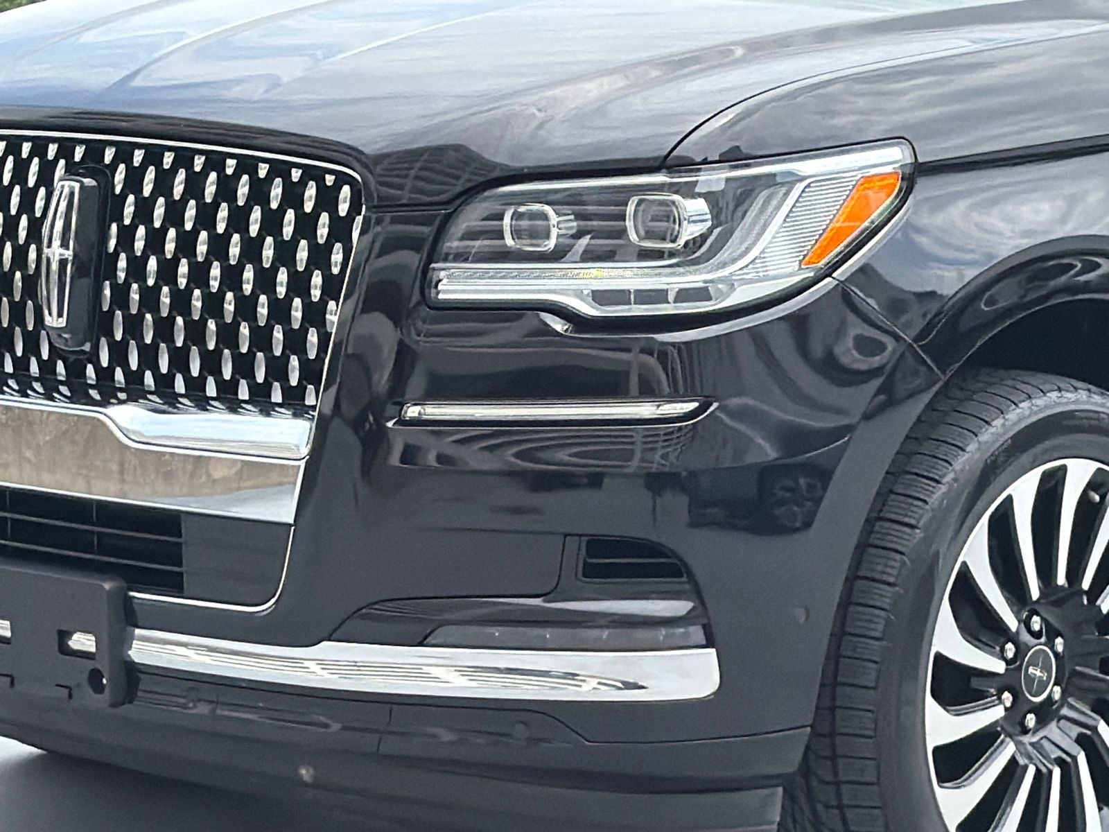 2022 Lincoln Navigator Black Label