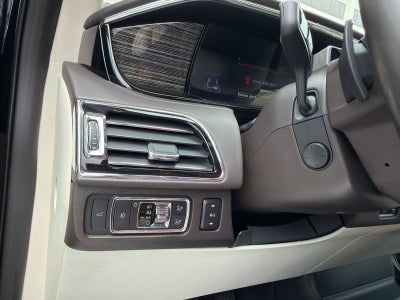 2022 Lincoln Navigator Black Label