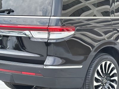 2022 Lincoln Navigator Black Label