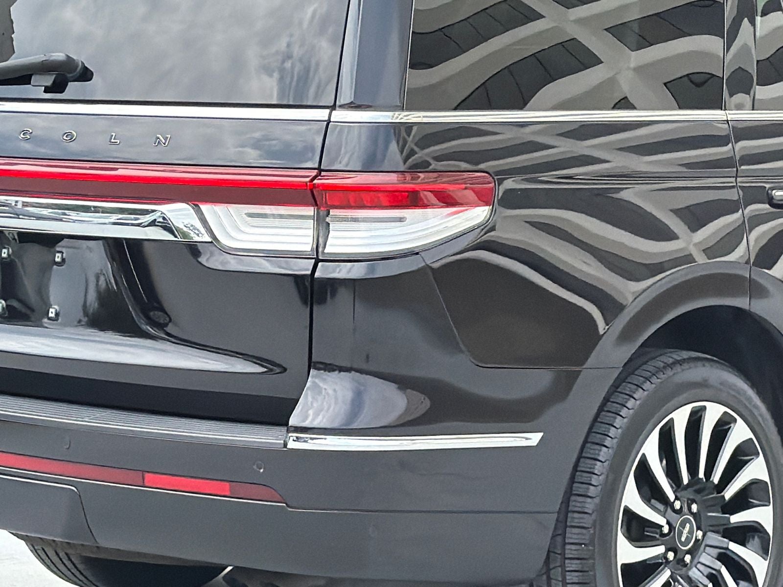 2022 Lincoln Navigator Black Label