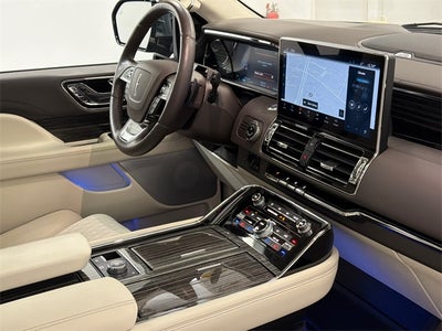 2022 Lincoln Navigator Black Label