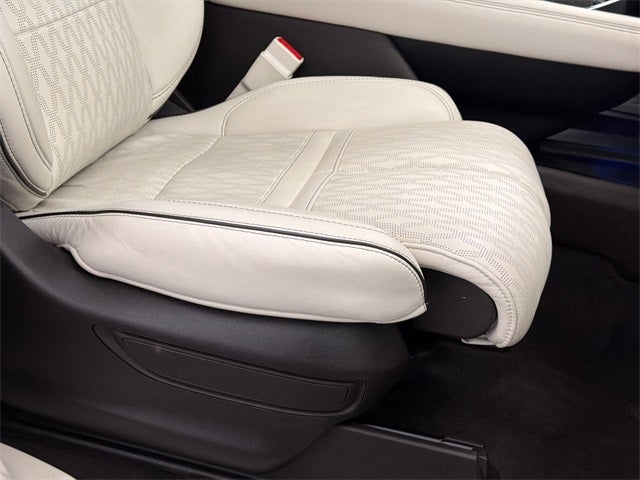 2022 Lincoln Navigator Black Label