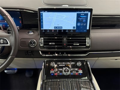 2022 Lincoln Navigator Black Label