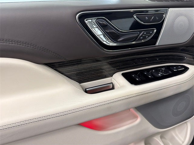 2022 Lincoln Navigator Black Label