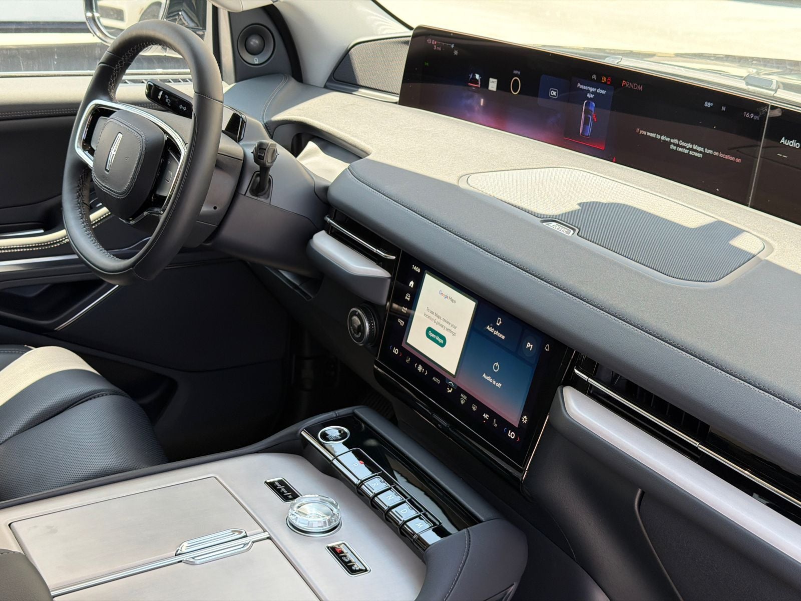 2027 Lincoln Navigator Premiere