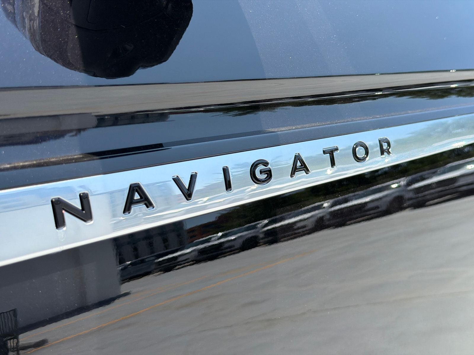 2027 Lincoln Navigator Premiere