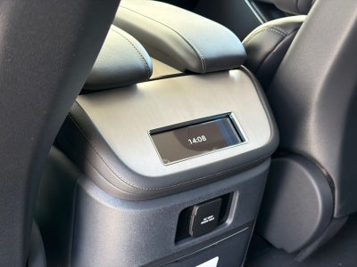 2027 Lincoln Navigator Premiere