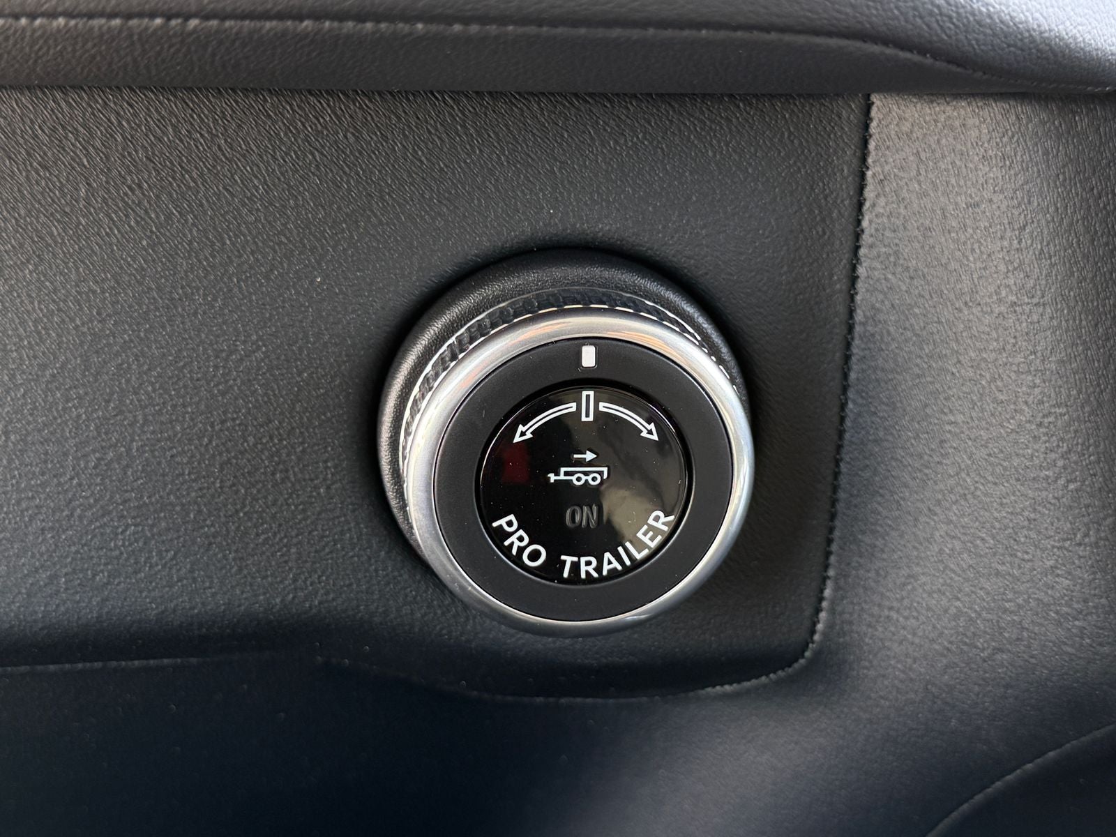 2026 Lincoln Navigator Premiere