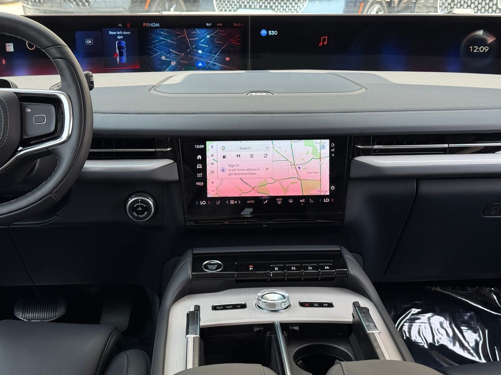 2027 Lincoln Navigator Premiere