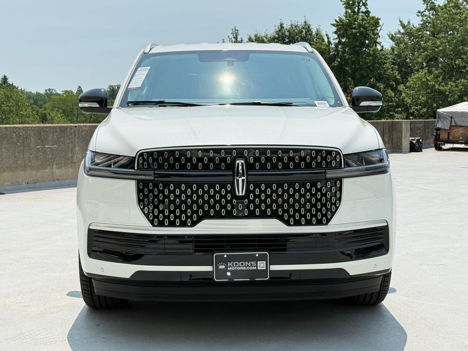 2027 Lincoln Navigator Premiere