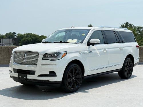 2023 Lincoln Navigator L Reserve