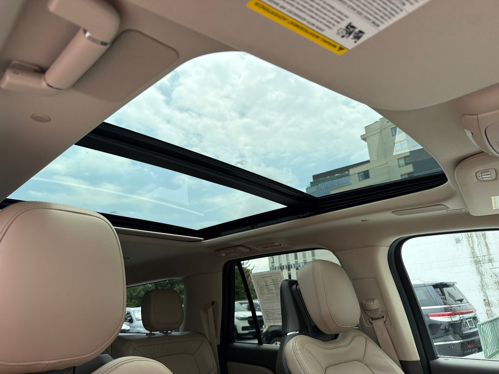 2023 Lincoln Navigator L Reserve