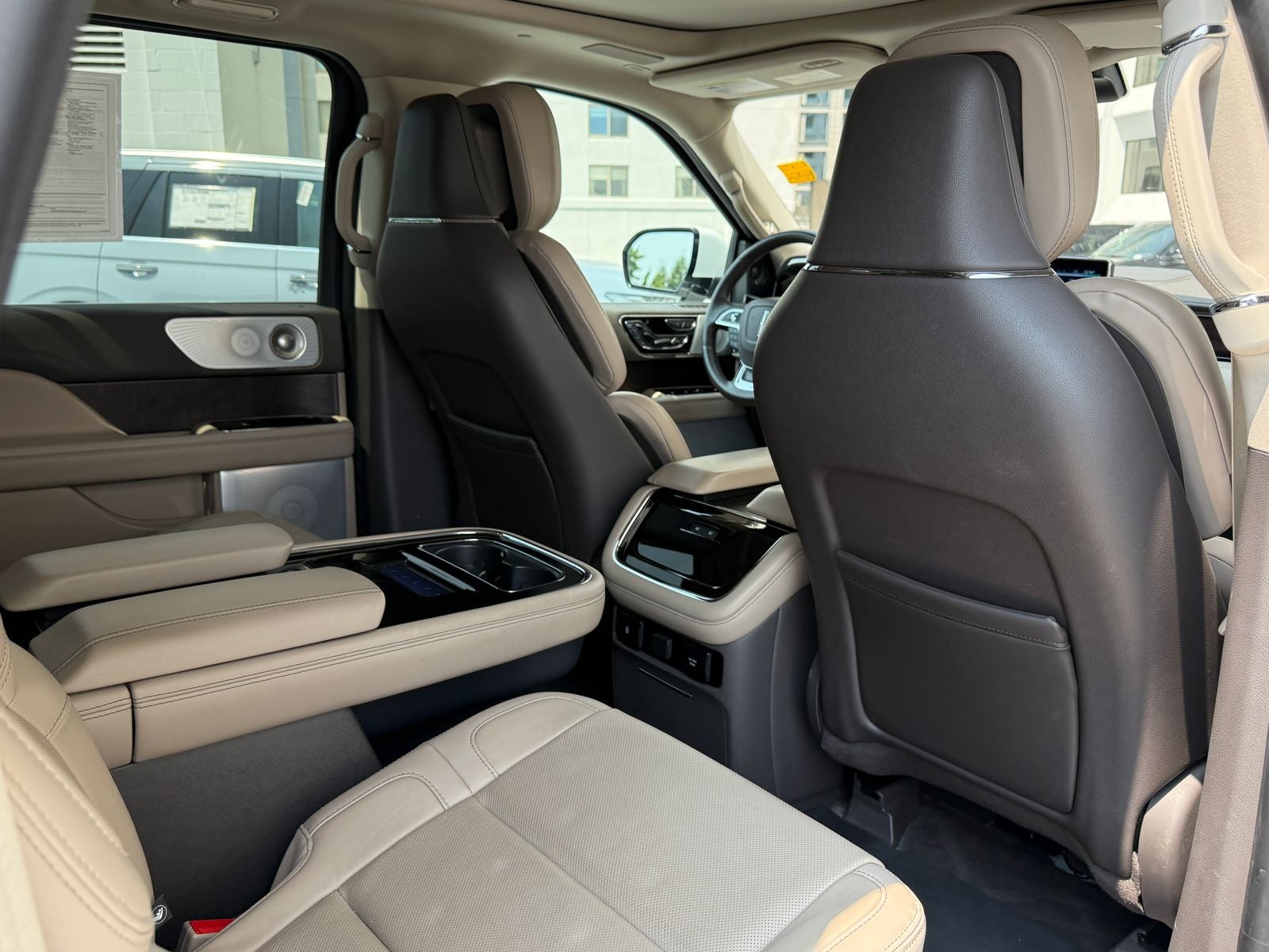 2023 Lincoln Navigator L Reserve