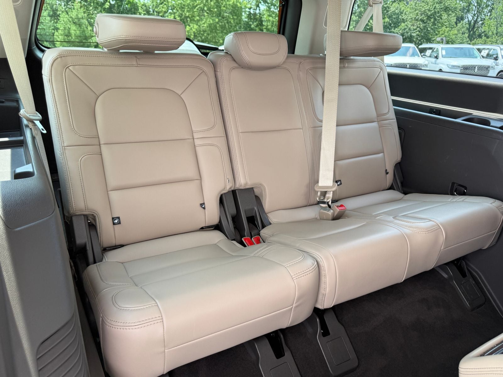 2023 Lincoln Navigator L Reserve