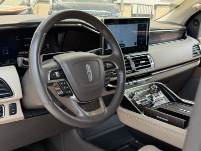 2023 Lincoln Navigator L Reserve
