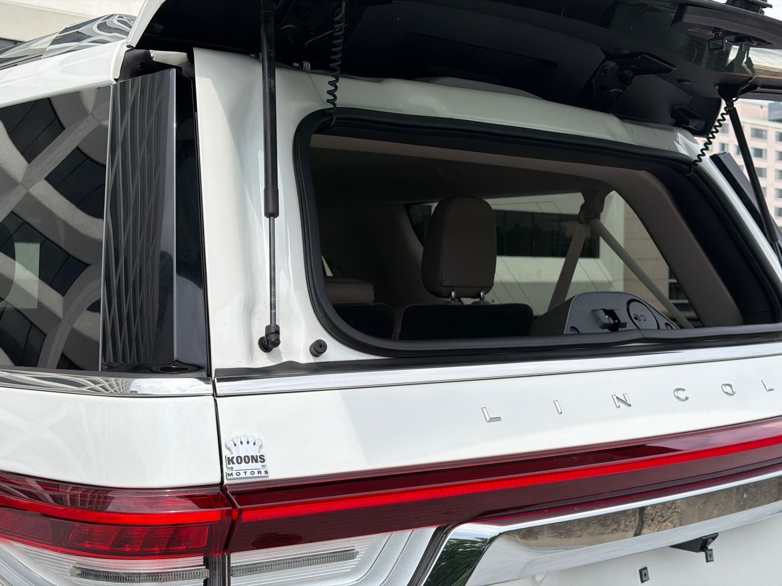 2023 Lincoln Navigator L Reserve