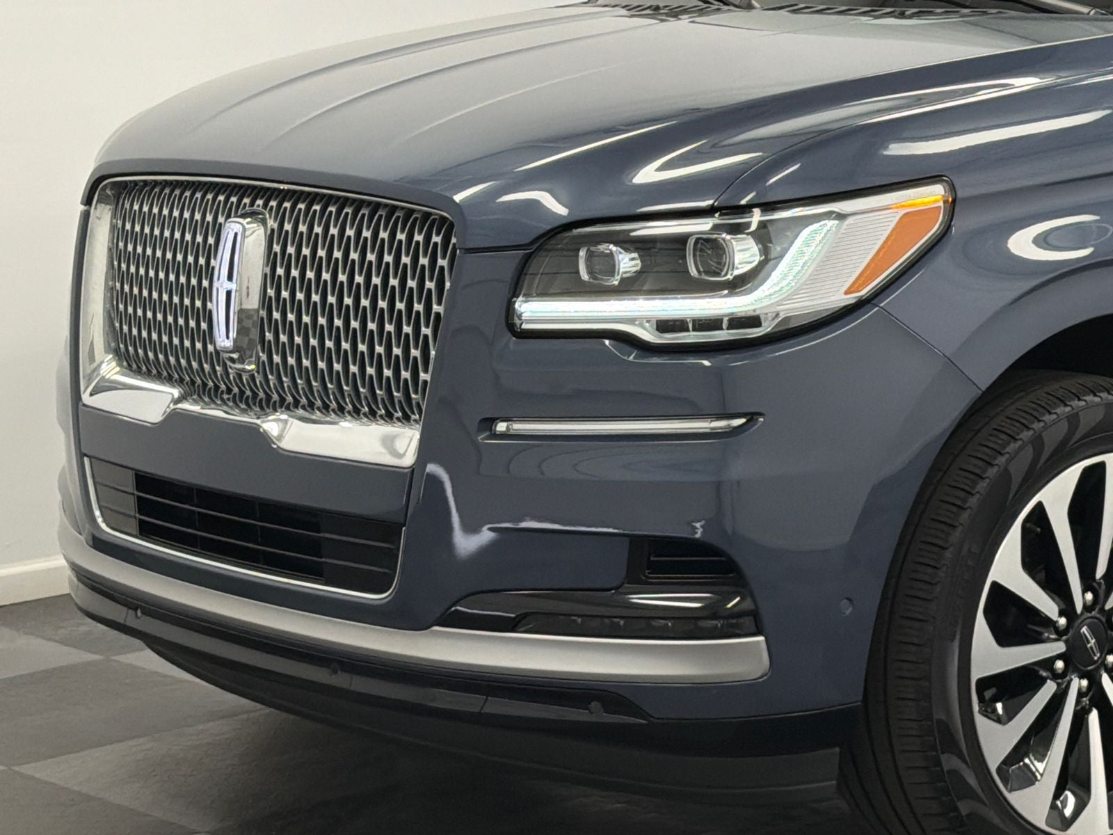 2023 Lincoln Navigator L Reserve