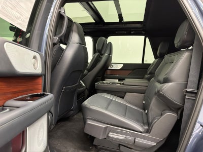 2023 Lincoln Navigator L Reserve