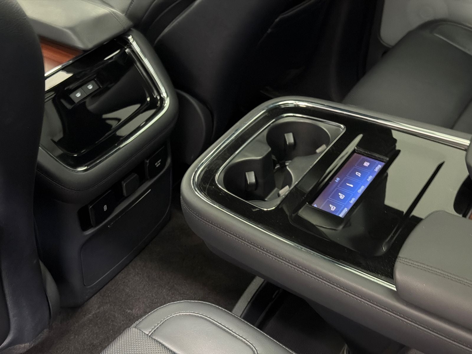 2023 Lincoln Navigator L Reserve