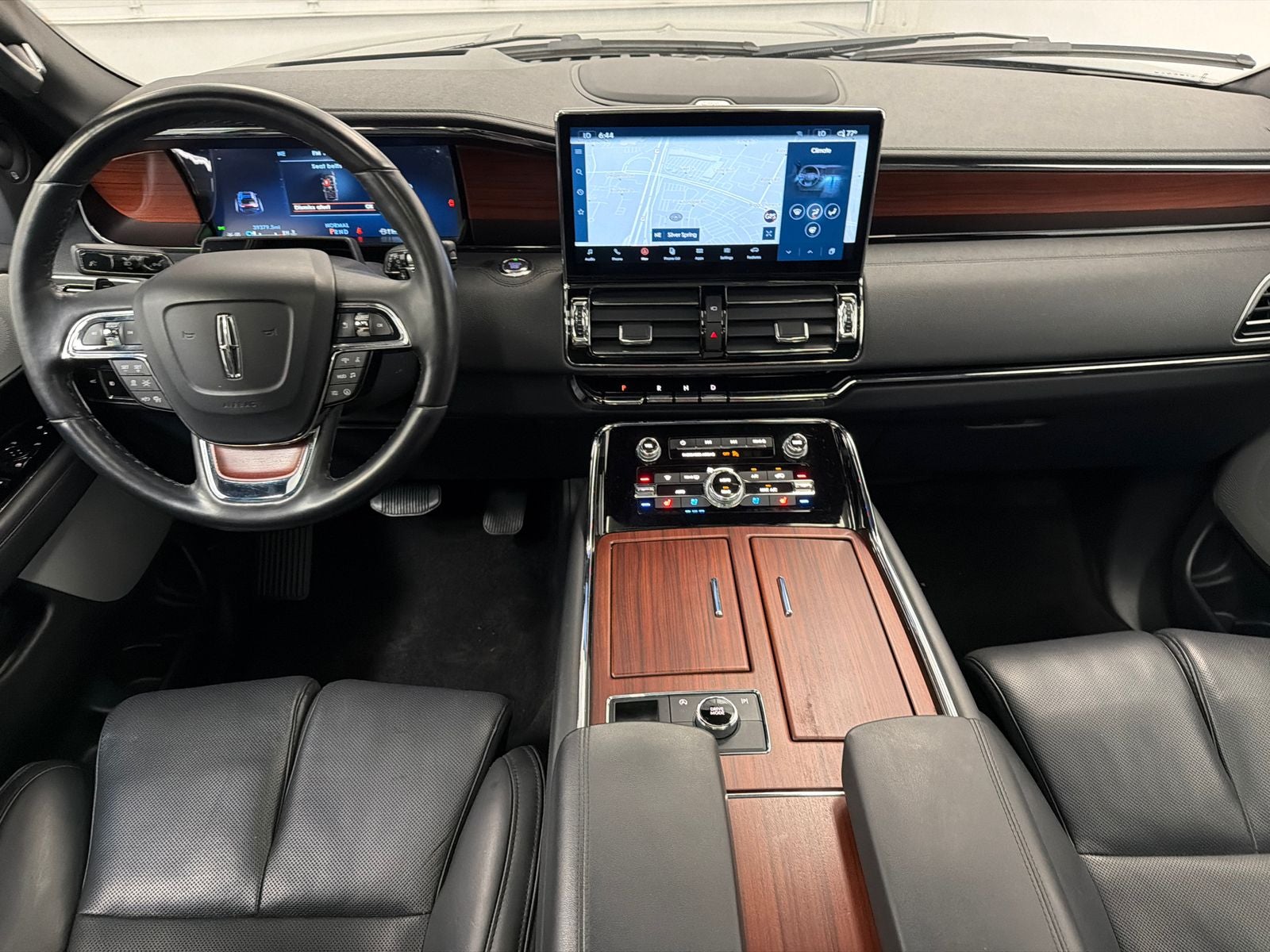 2023 Lincoln Navigator L Reserve