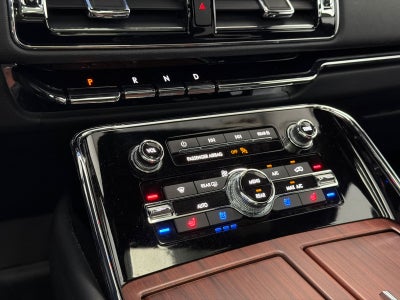 2023 Lincoln Navigator L Reserve