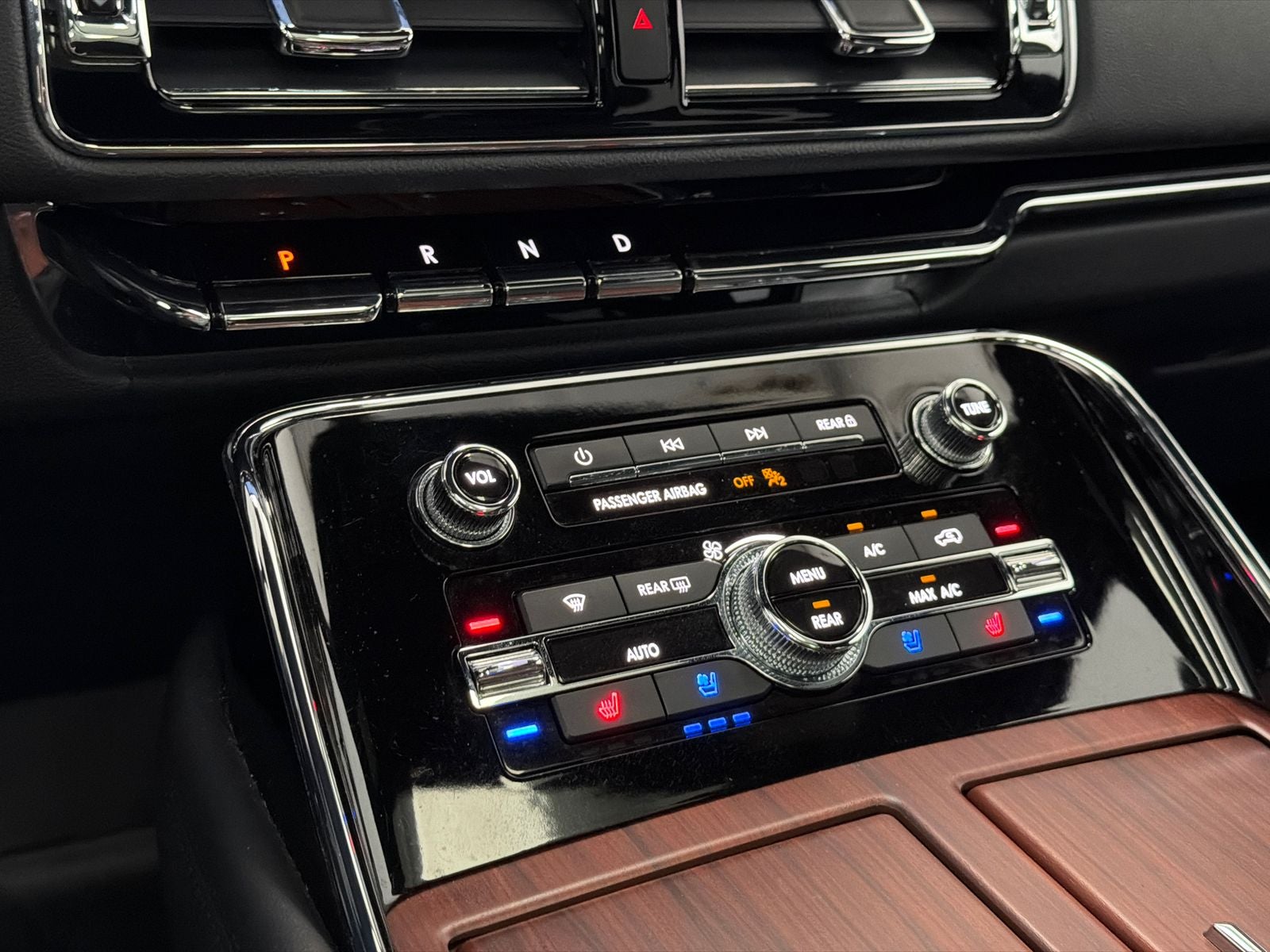 2023 Lincoln Navigator L Reserve