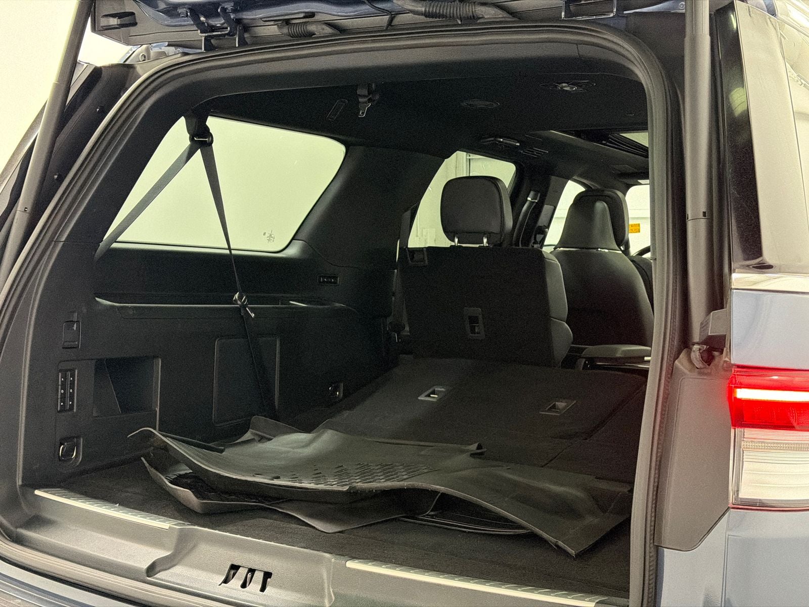 2023 Lincoln Navigator L Reserve