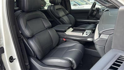 2026 Lincoln Navigator L Reserve