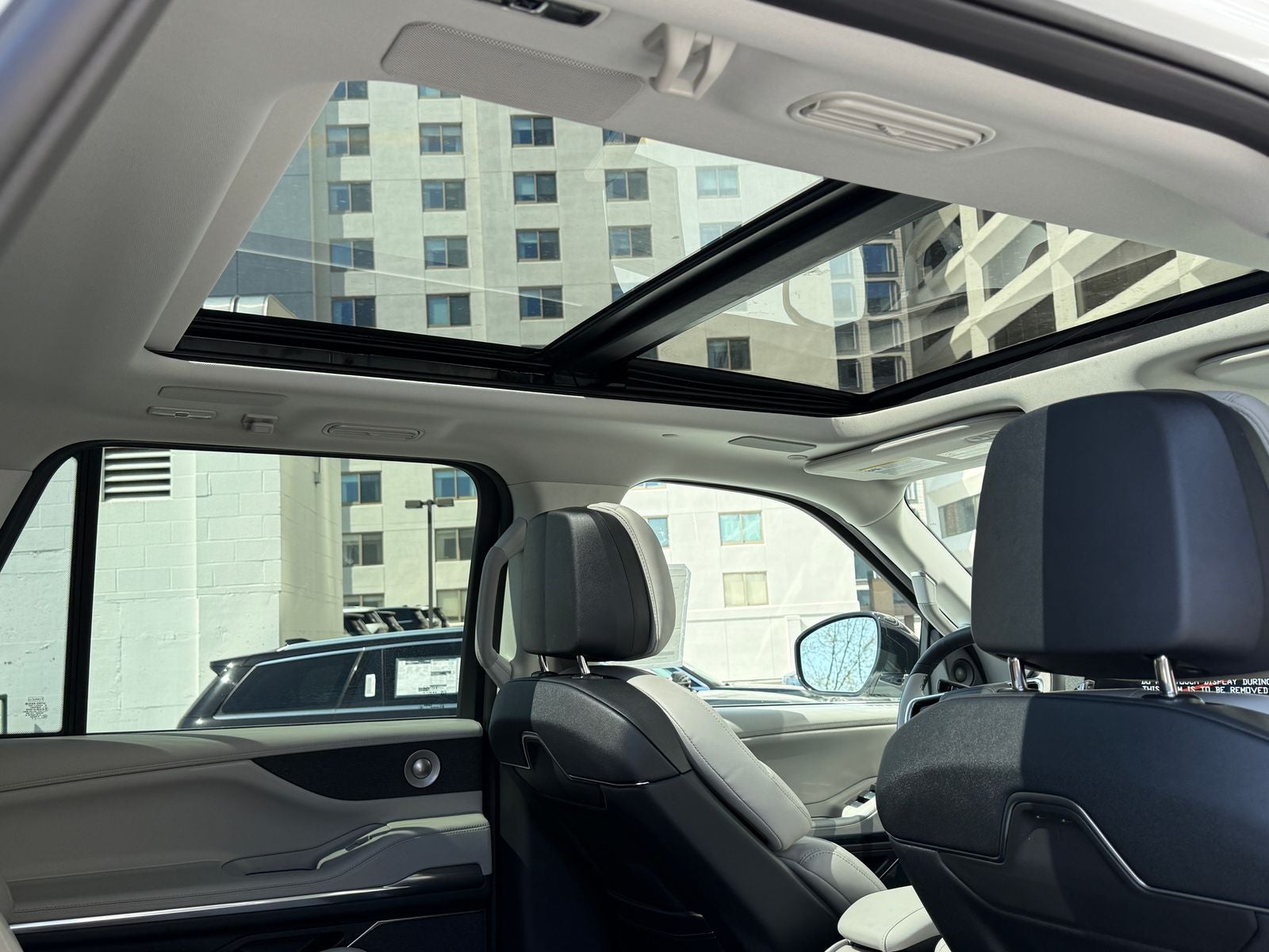 2026 Lincoln Navigator L Reserve