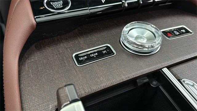 2025 Lincoln Navigator L Reserve