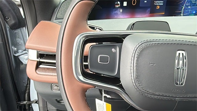 2025 Lincoln Navigator L Reserve