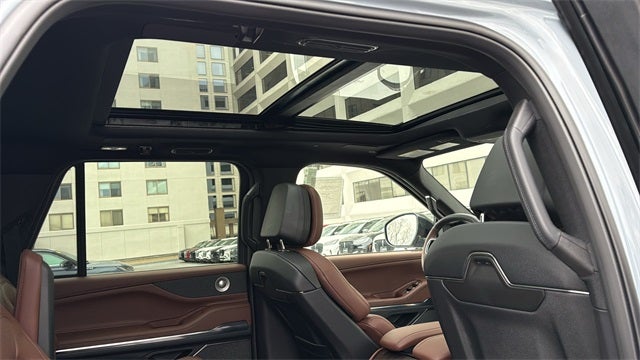 2025 Lincoln Navigator L Reserve