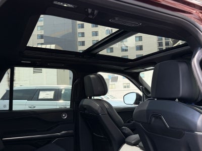 2027 Lincoln Navigator L Reserve