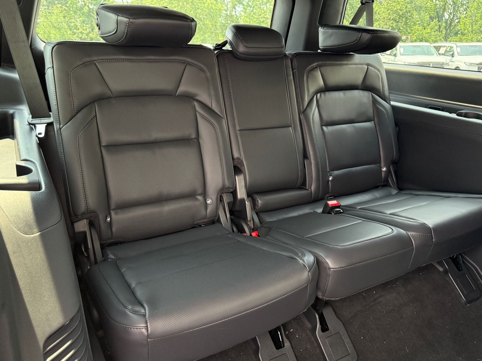 2027 Lincoln Navigator L Reserve