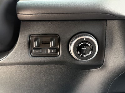 2027 Lincoln Navigator L Reserve